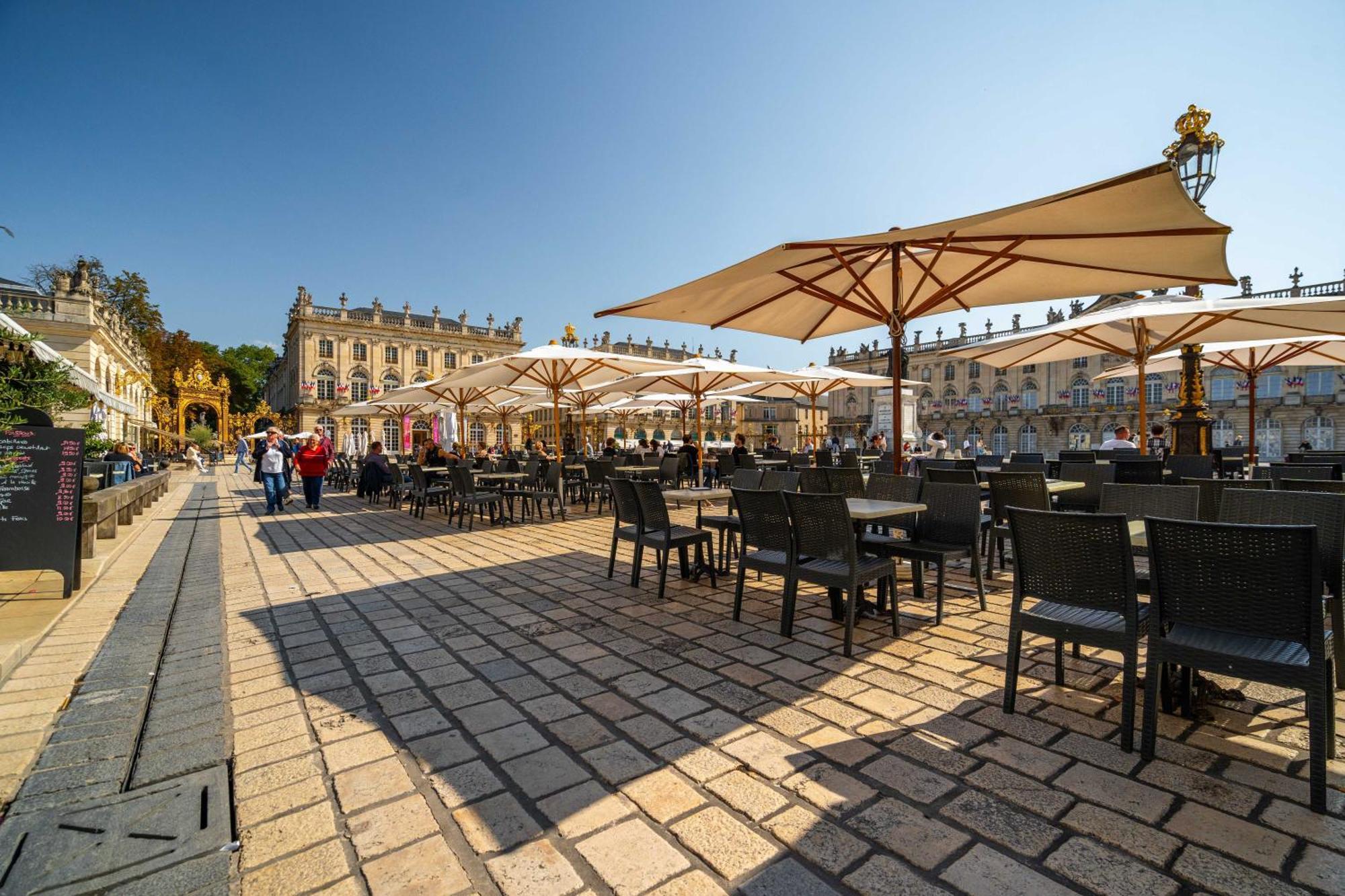 Ferienwohnung Le Precieux De Raoul Nancy Centre Avec Ascenseur Exterior foto